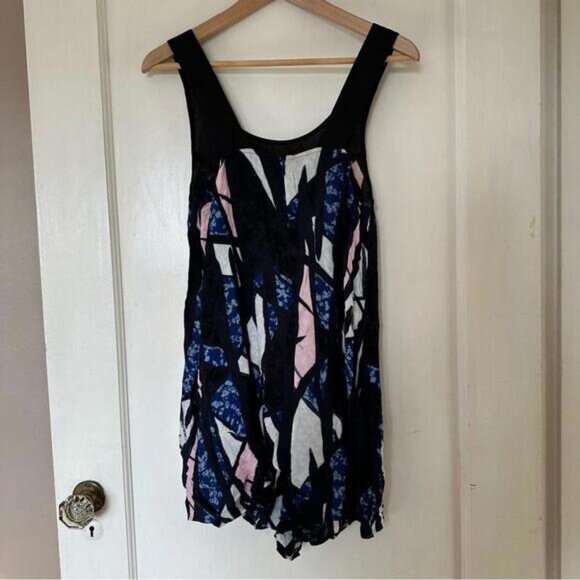 French Connection Abstract Print Short Romper - Picture 3 of 8